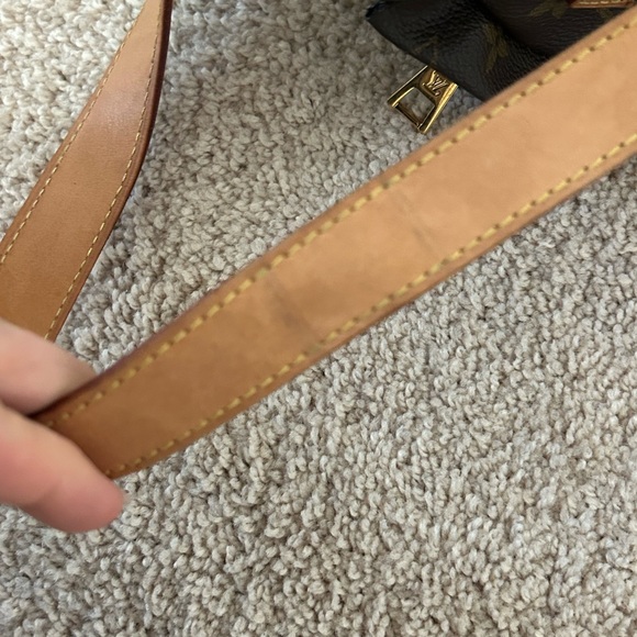Authentic Louis Vuitton Bum Bag - Picture 13 of 16